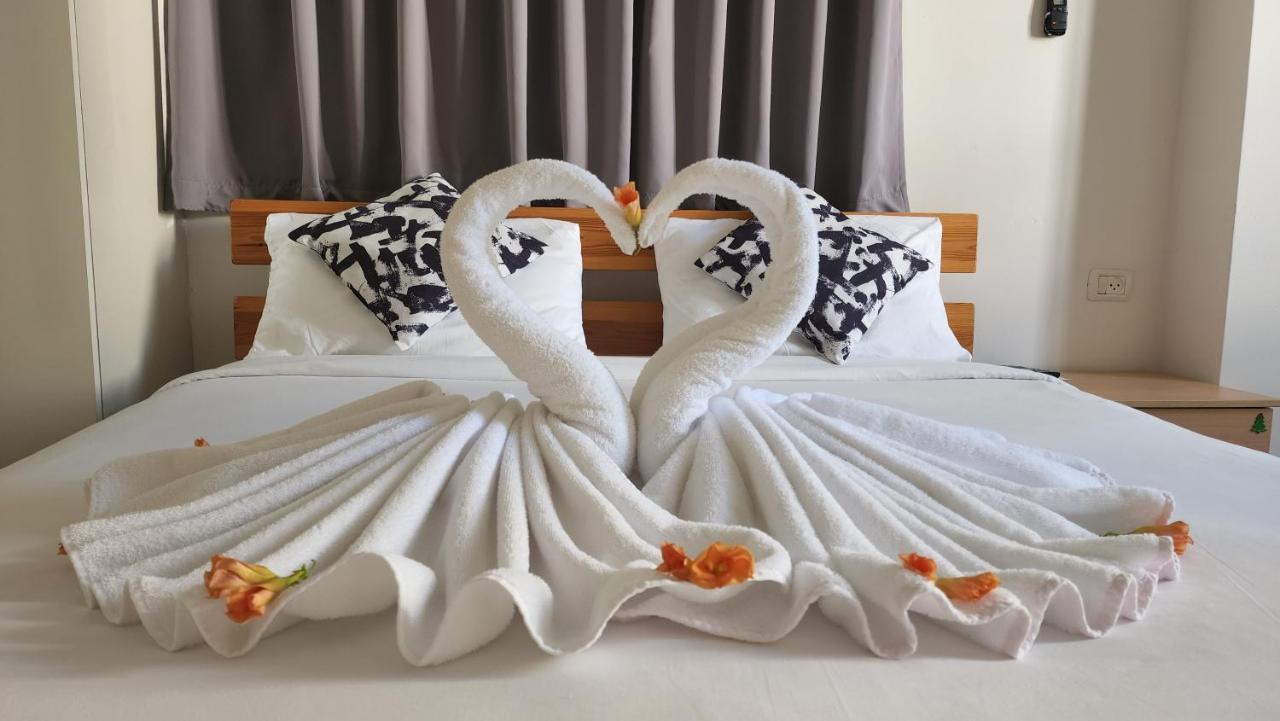 Aparthotel David Hameleh House