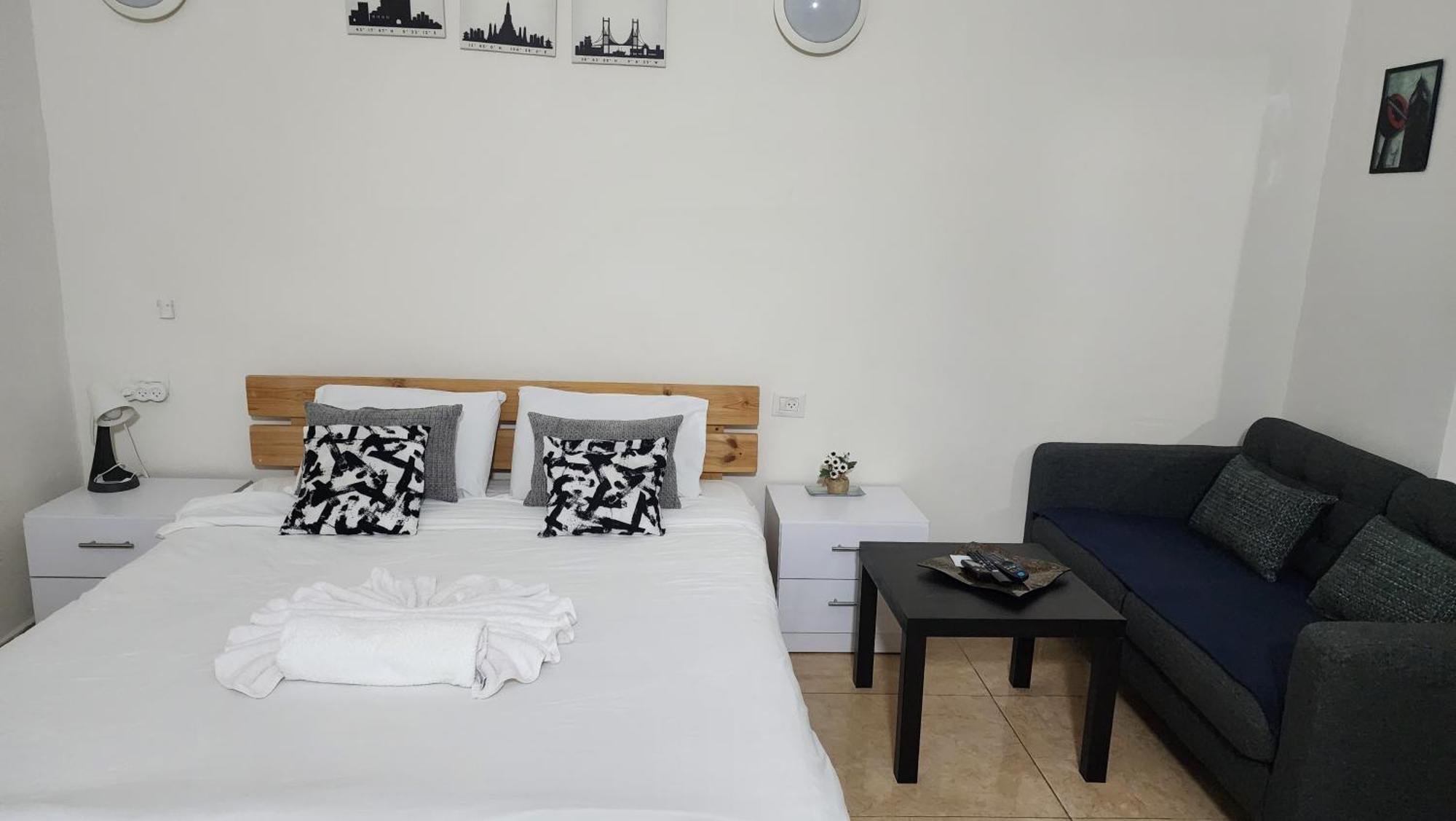 David Hameleh House מלון דירות 2*