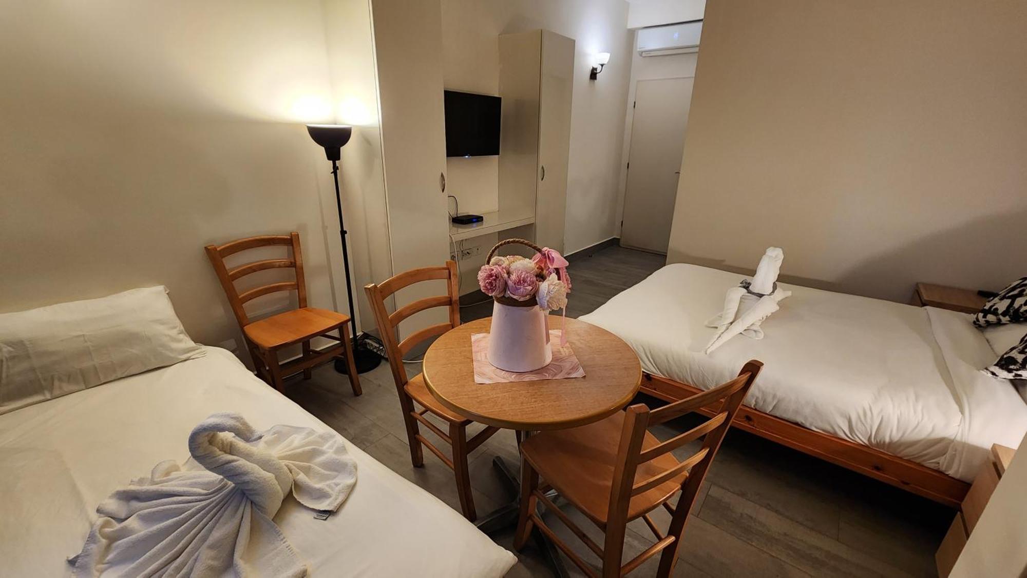 David Hameleh House Aparthotel